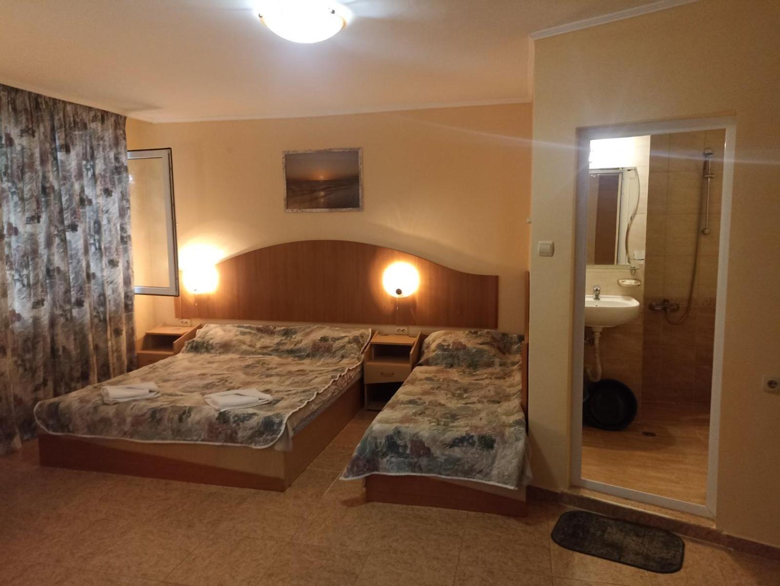 Krasi Hotel ラヴダ エクステリア 写真