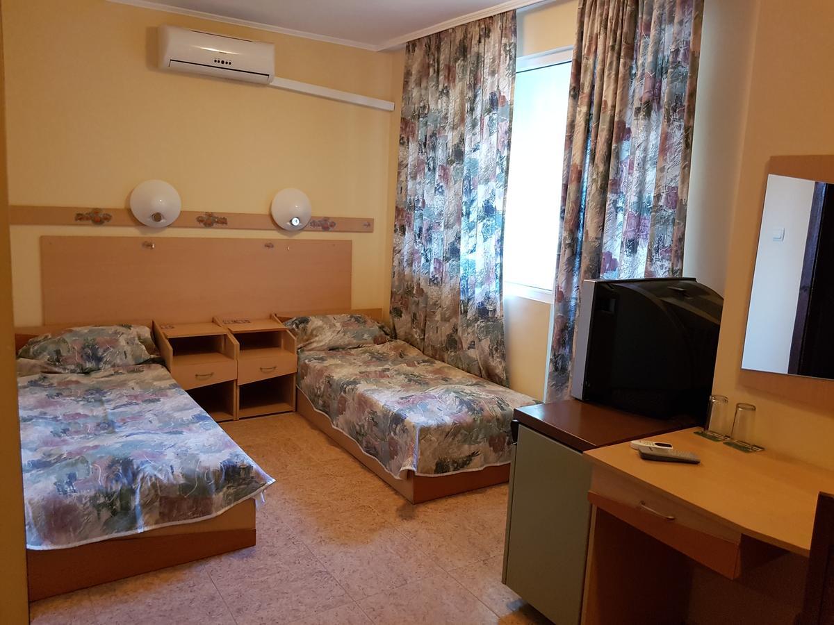 Krasi Hotel ラヴダ エクステリア 写真